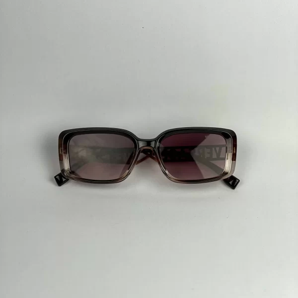 نظارات شمسية - فيرساتشي - نسائية - ملونه